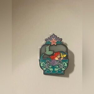 Disney Loungefly little mermaid “Ariel & flounder” mystery pin blind box